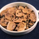 Champiñones al ajillo